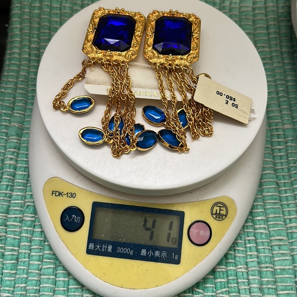 🖤Collectible JOEL POWELL Clip earrings - Picture 6 of 15